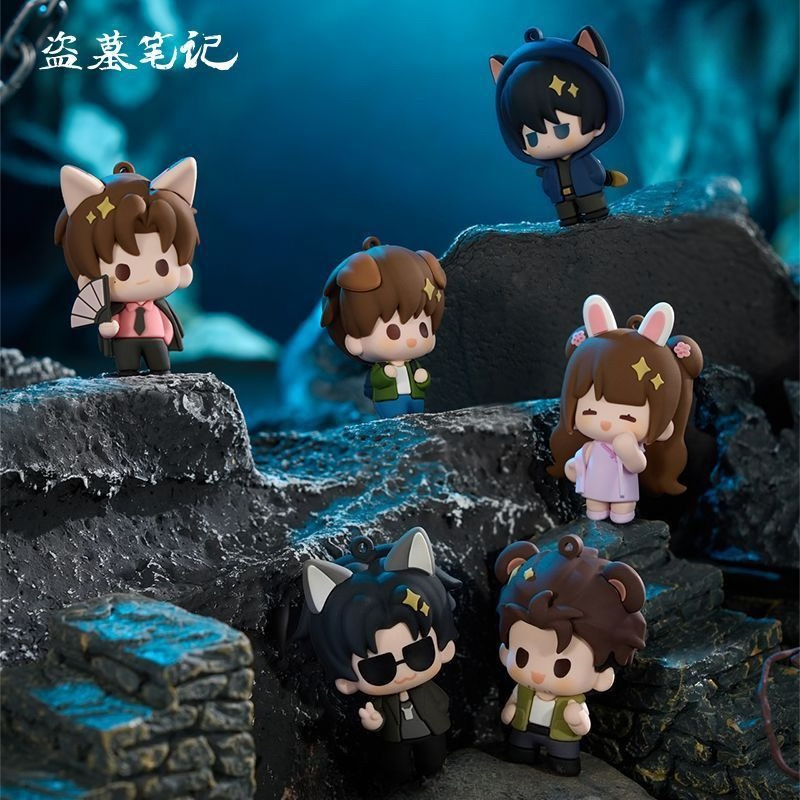 Anime Related Merchandise - Zeitreiter-Animationsserien-Merchandise – Mini-Fingerspitzen-Trendpuppen, Taschen und Anhänger